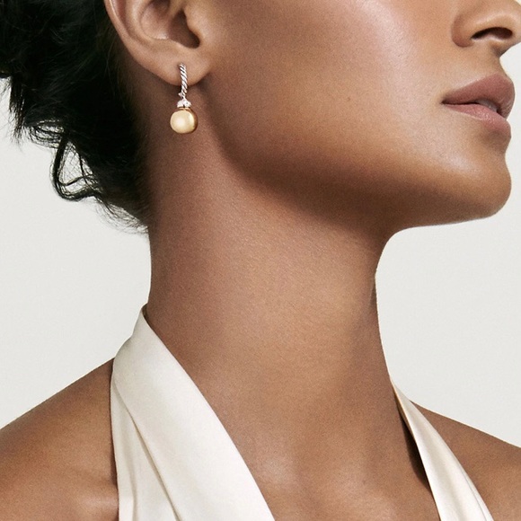 Solari Drop Earrings with Diamonds and 18K Gold - Picture 5 of 7